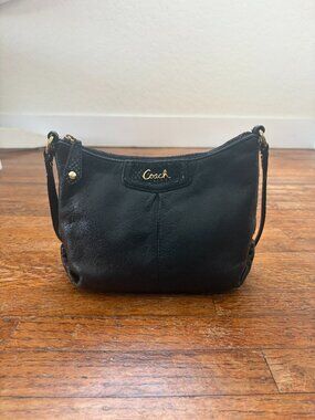 Coach Ashley Crossbody Bag In Black Leather With Gold Hard Ware